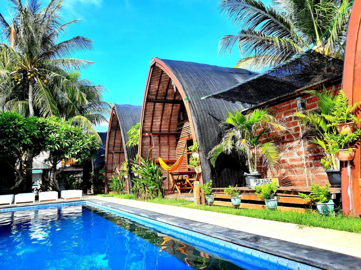 M'Adison Gilli Hotel Gili Trawangan Exterior photo